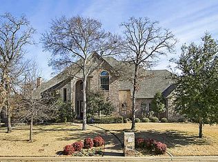 5601 Cardinal Oaks Ct, Arlington, TX 76017