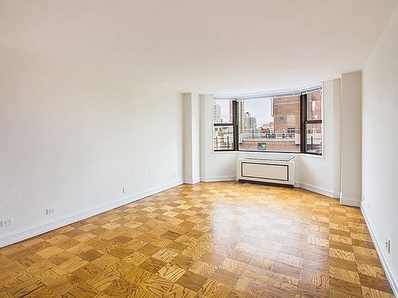 2nd image of 400 E 71st St APT 8S