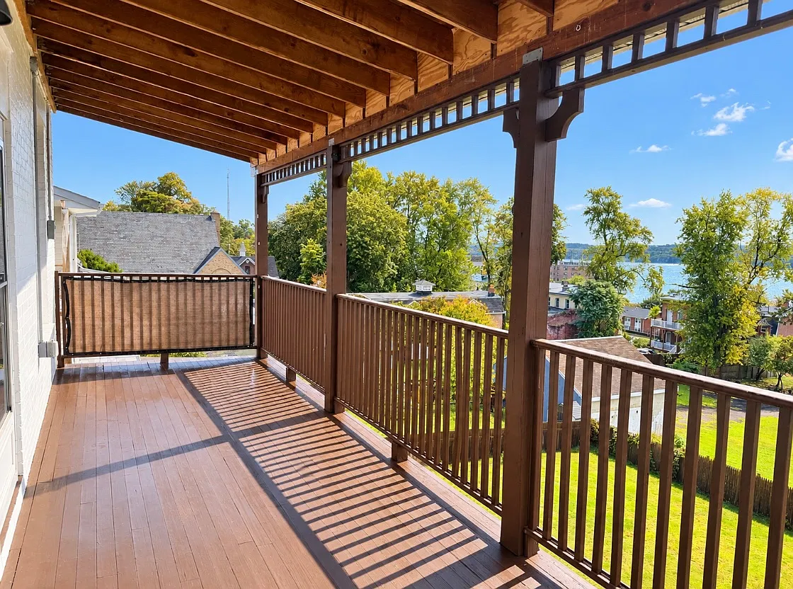2 bed, 900 sqft, $2,200 — Photo 4