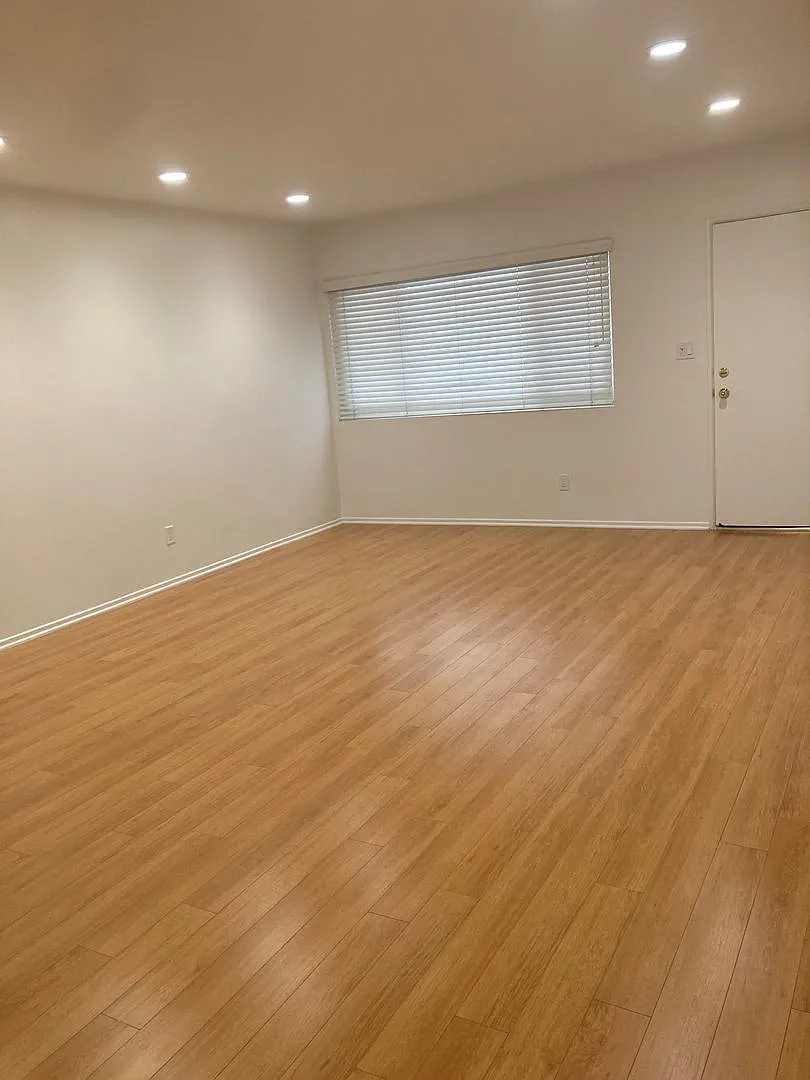 The Sherwood — Photo 3