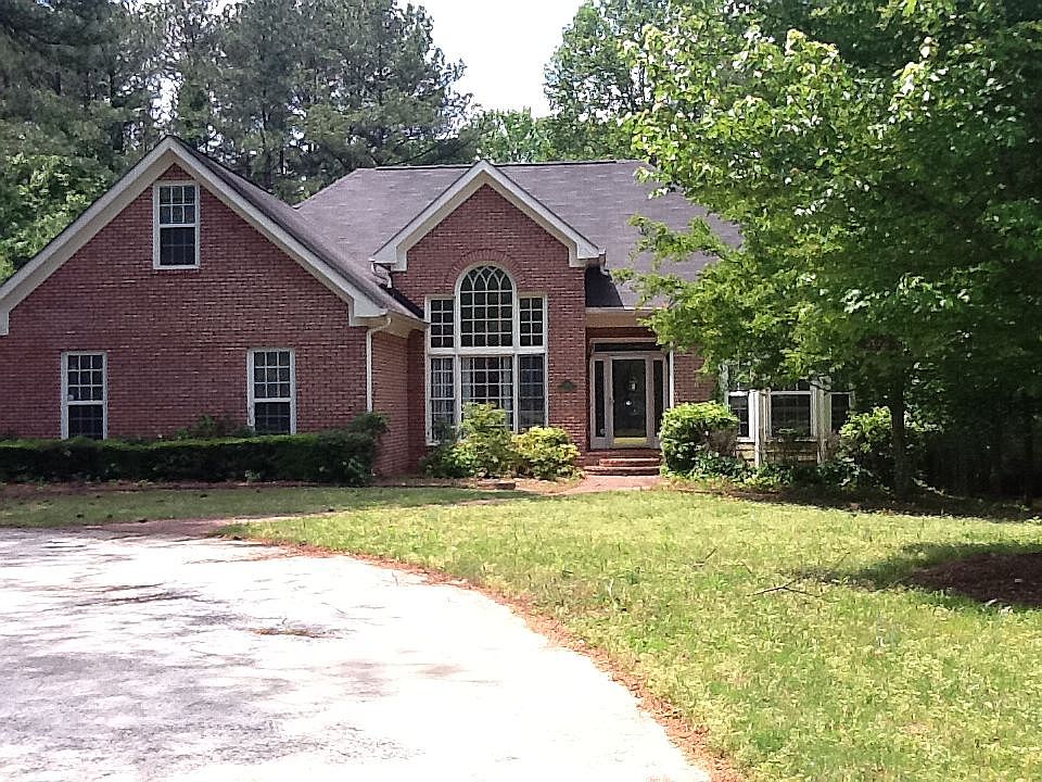1st image of 1404 Livingston Dr SW