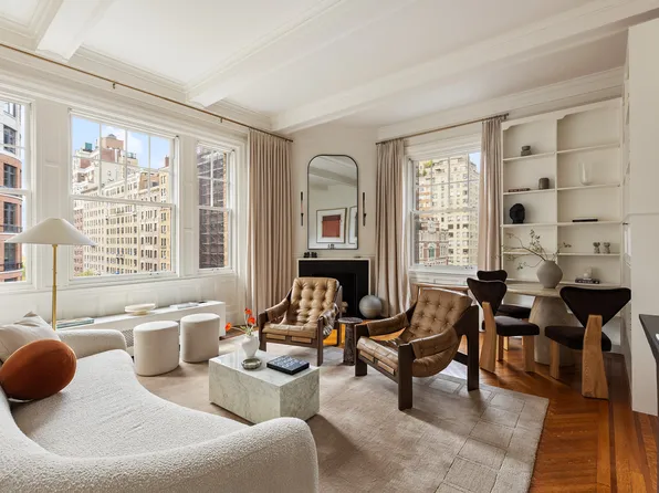 530 West End Avenue image 1 of 17