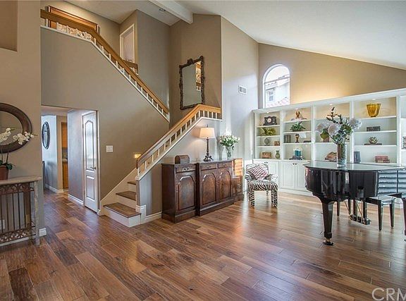 2nd image of 30182 Chapala Ct