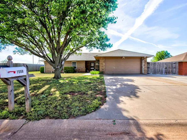 1508 Matthew Dr, Enid, OK 73701