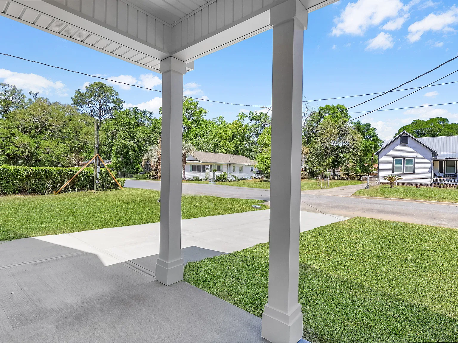 3 bed, 1345 sqft, $1,950 — Photo 3