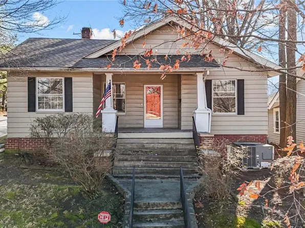 1801 Walker Ave, Greensboro, NC 27403