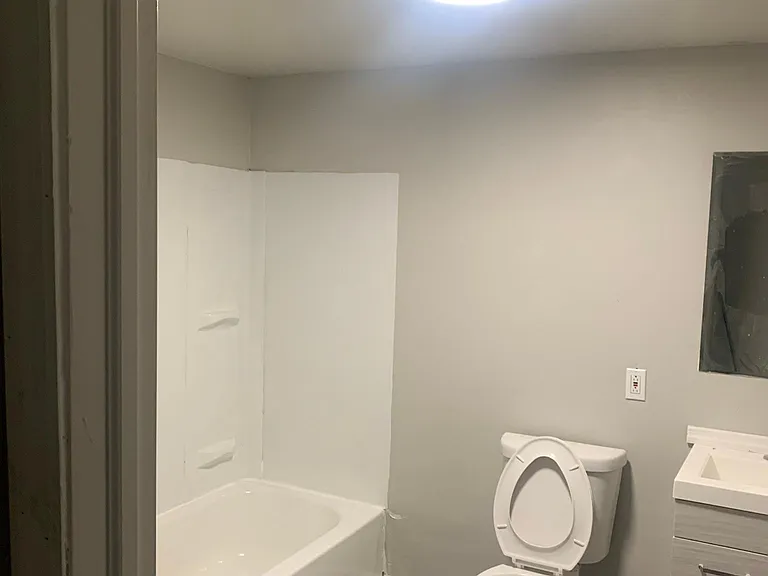 20 Washington Ave #2 — Photo 2