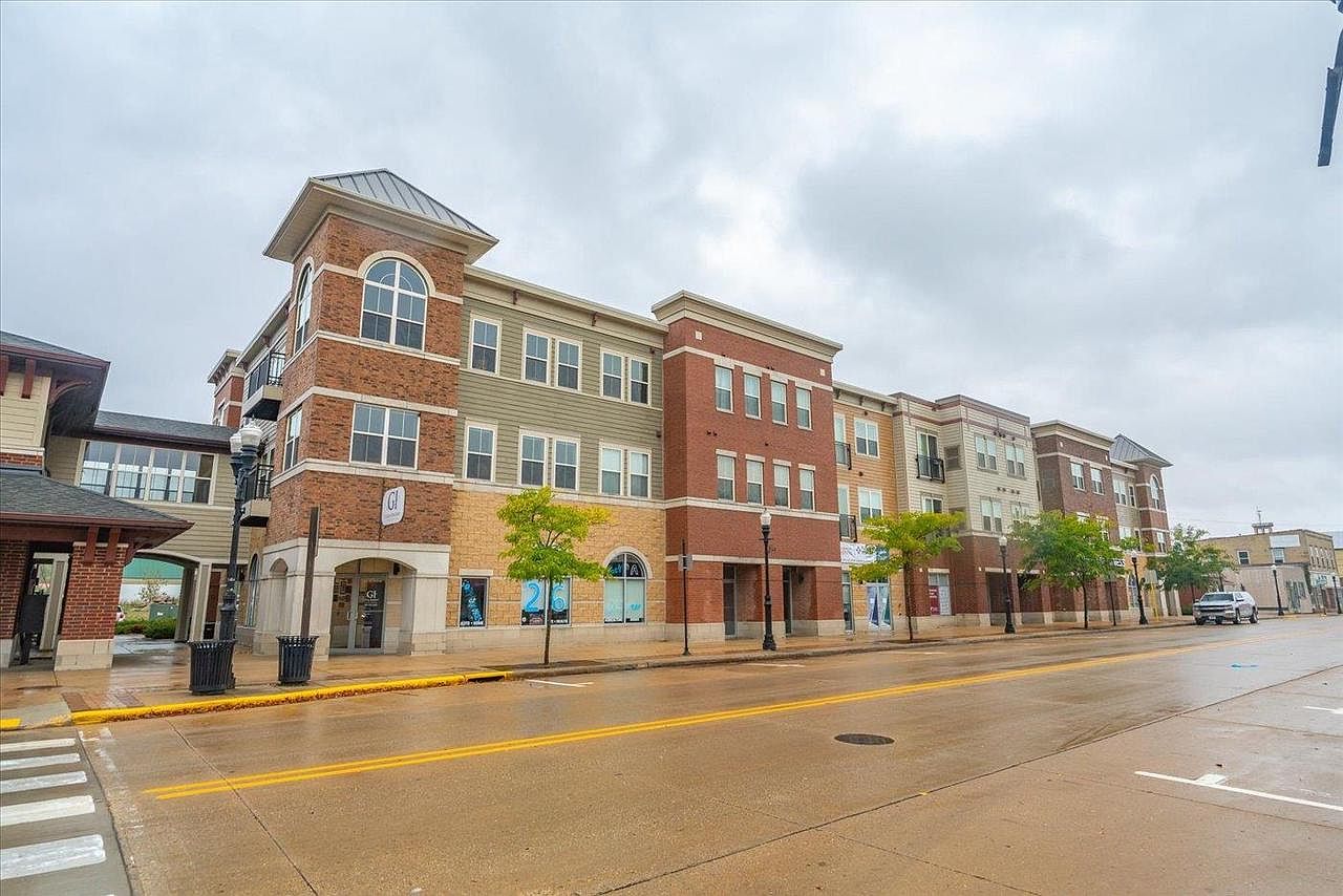 111 West Fulton Street UNIT 209, Edgerton, WI 53534 Zillow