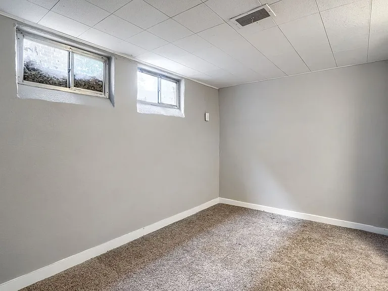 1701 Lima St — Photo 9
