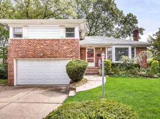 1022 Cramer Ct, Baldwin, NY 11510