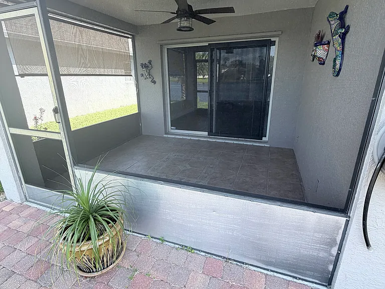 5373 Outlook Dr — Photo 8
