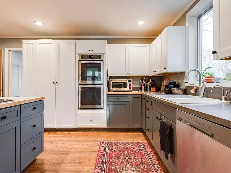 1745 Kingsbury Dr — Photo 13