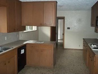 2nd image of 626 Monette Dr