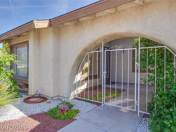4th image of 6221 Vista Verde