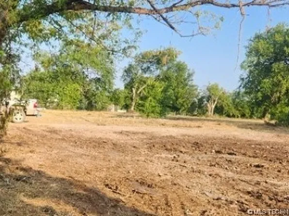 28499 County Rd #1728, Elmore City, OK 73433