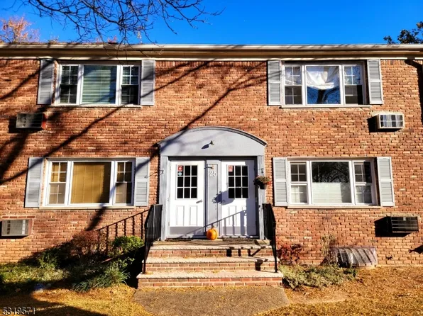 25 Wedgewood Dr #72, Verona Twp., NJ 07044