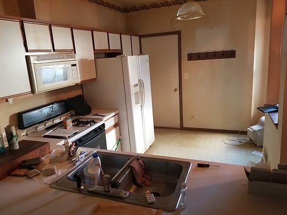 4th image of 5636 Lavender Ct #3405