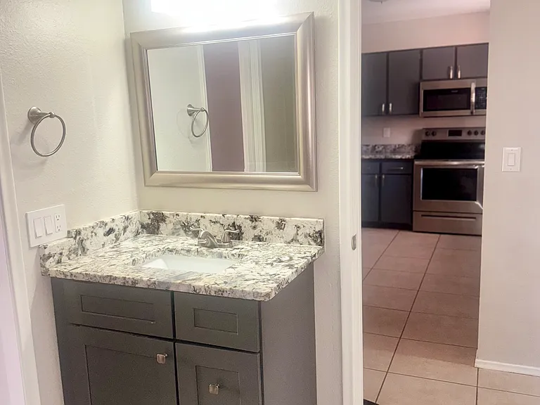 Bathroom main floor