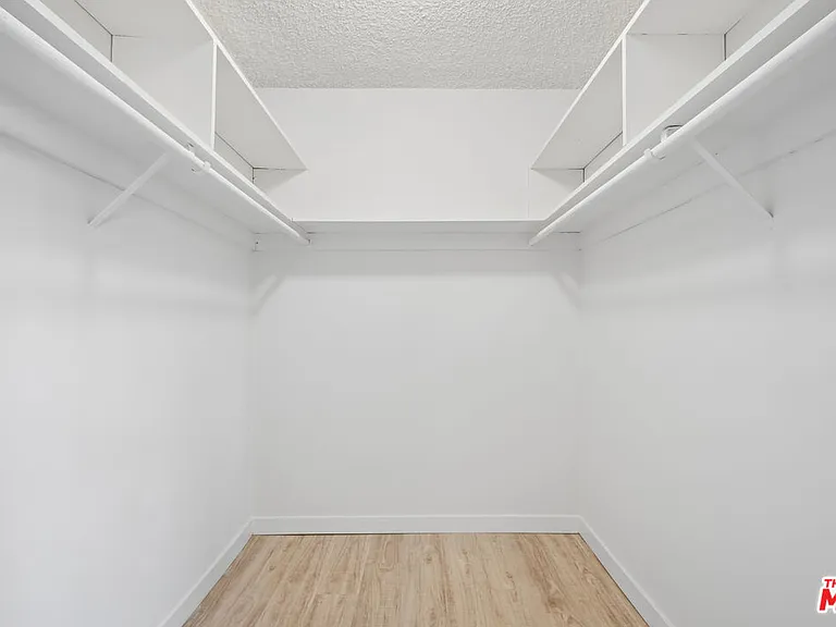 7540 Hampton Ave #202 — Photo 20