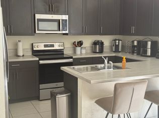 10775 W 32nd Ln, Hialeah, FL 33018