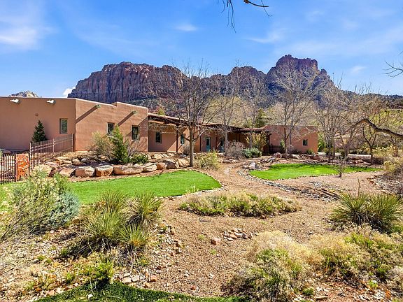 3rd image of 100 River Bend Cir #100