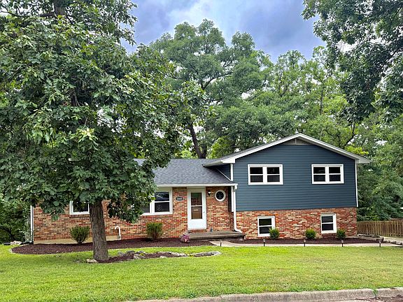 2nd image of 1403 Ridgemont Ct