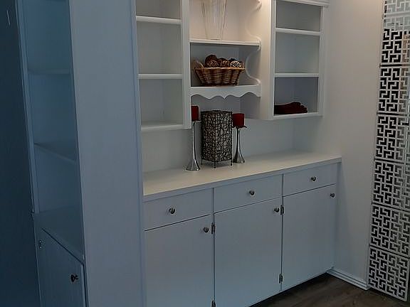 Dining room built-in 