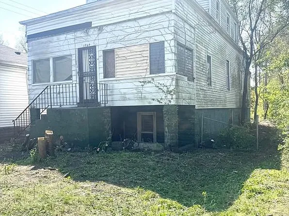 1764 Harrison St, Gary, IN 46407