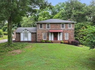 415 Stonebridge Dr, Roswell, GA 30075
