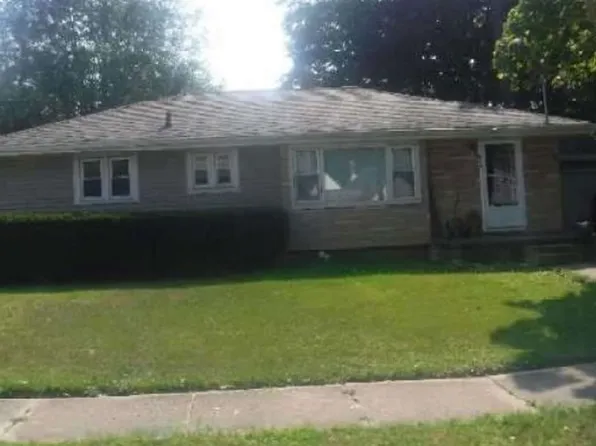 416 Cherry St, Adrian, MI 49221