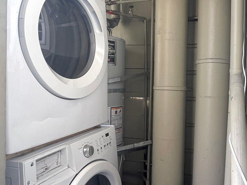 1st image of 1758 Larkin St #1