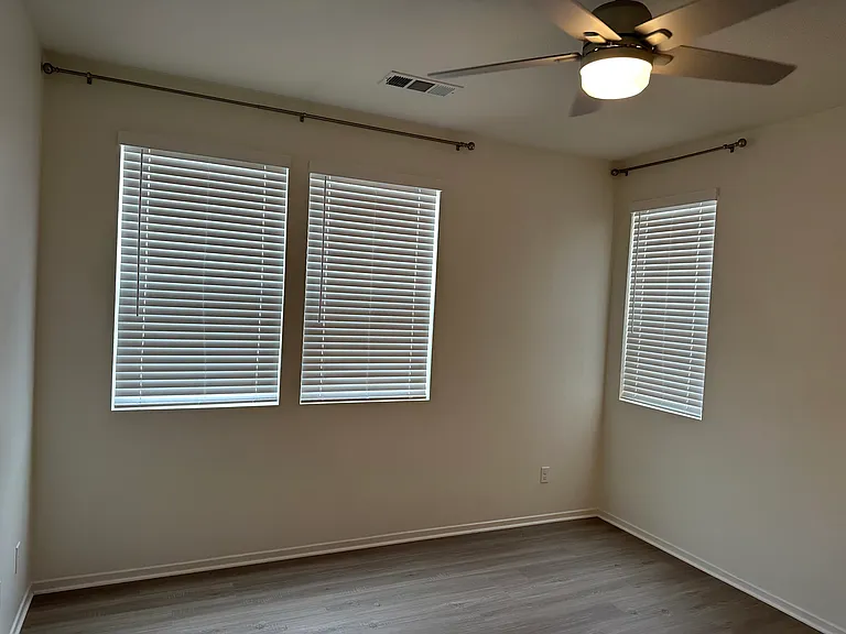 5340 Calle Rockfish #25 — Photo 29