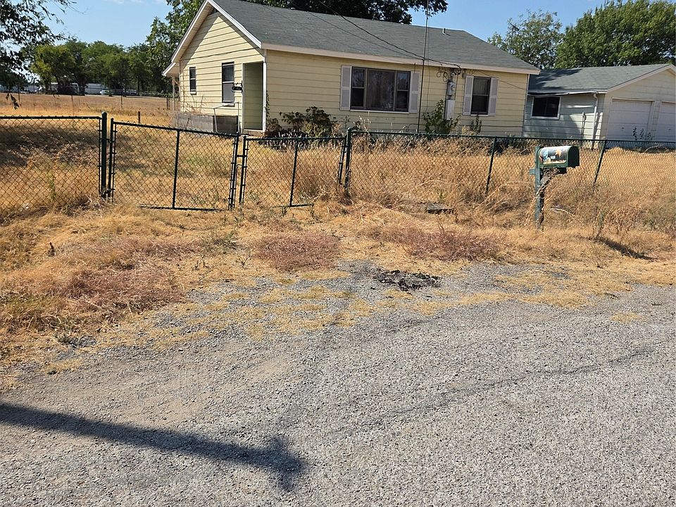 1st image of 2636 Gadberry St