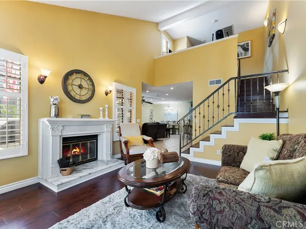 245 Alder Ct, Azusa, CA 91702