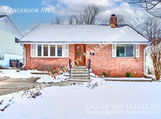 708 Anderson Ave, Rockville, MD 20850