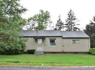 160 Hidden Ln, North East, PA