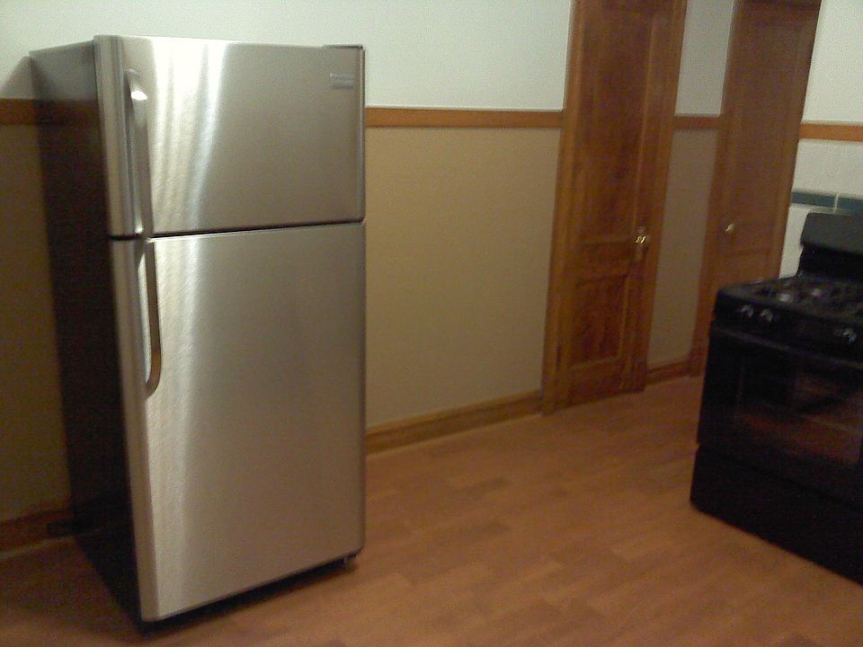Kitchen / Hallway Closets