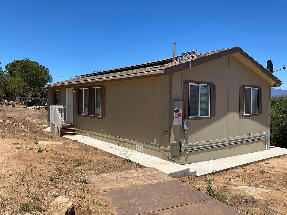 1st image of 2442 Senda Ln