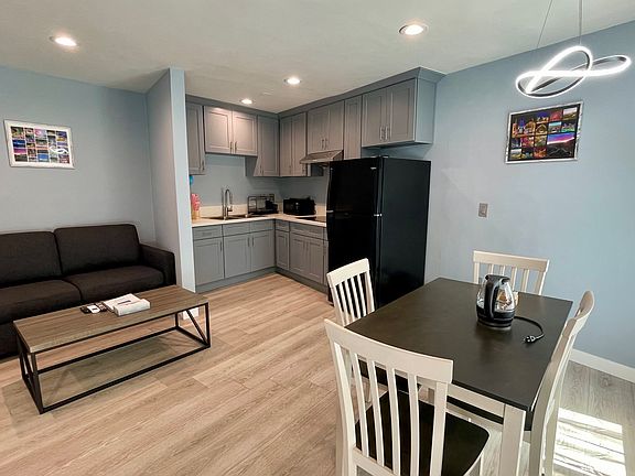 2nd image of 1730 N La Brea Ave #106