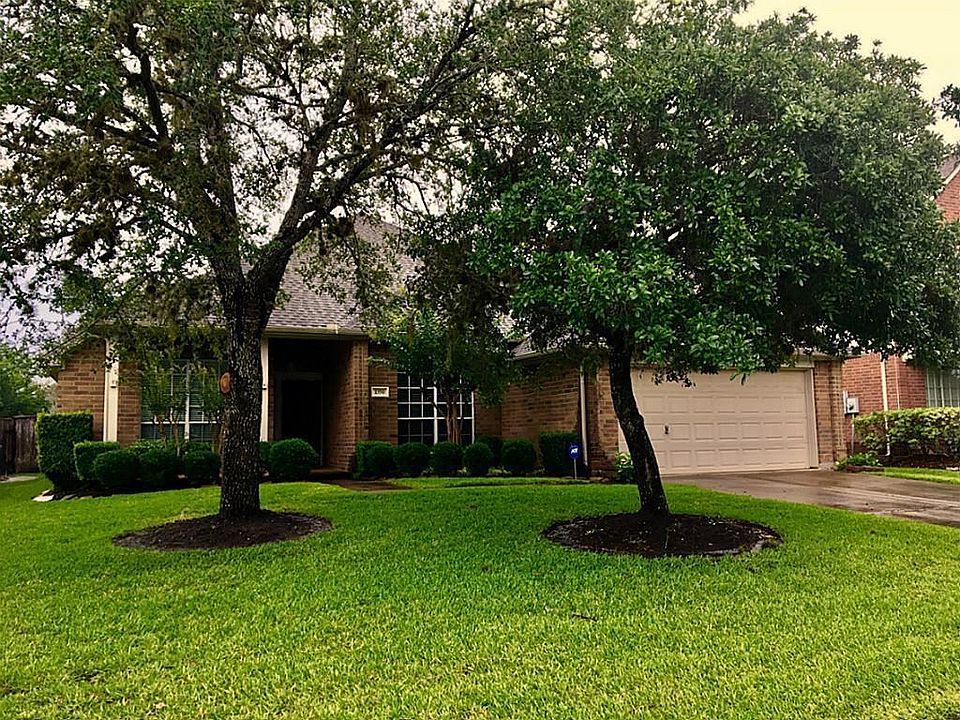 1st image of 1350 Summer Terrace Dr
