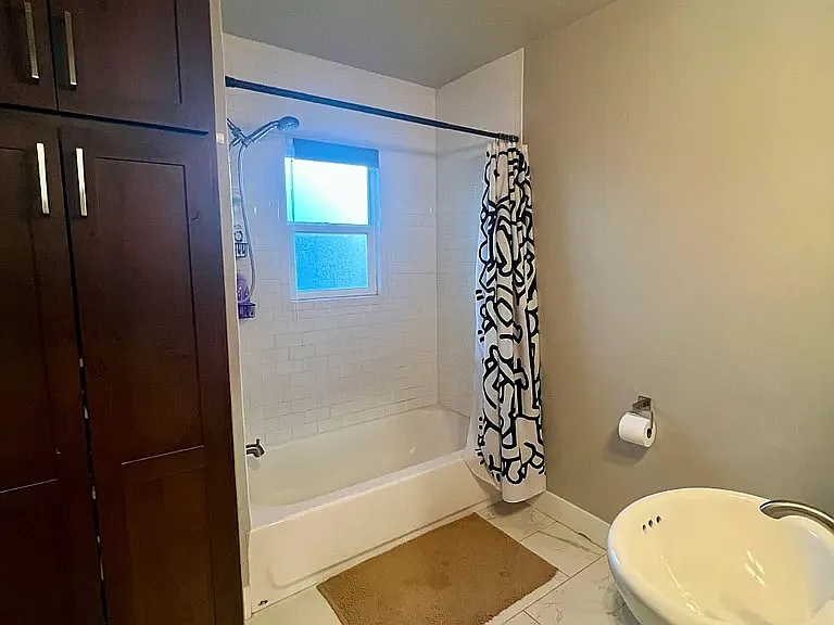 3740 S 4800 W — Photo 2