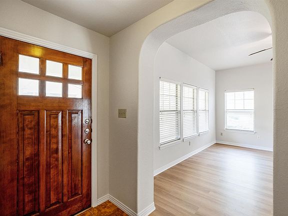 2nd image of 13604 Caldwell Dr APT 65