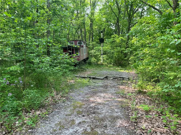 2742 W Washington St, New Castle, PA 16101