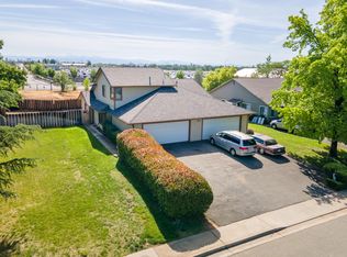 2015 Charade Way, Redding, CA 96003