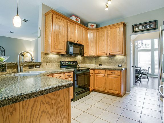 2nd image of 3700 Lauren Dr