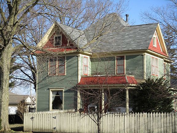 2nd image of 210 W Penn St