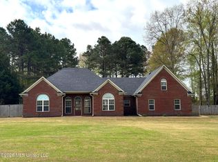 4425 Chamberlin Oaks Dr, Hernando, MS 38632