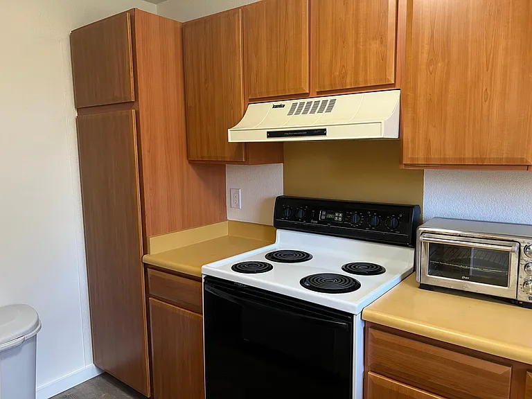 98-854 Noelani St #62 — Photo 9