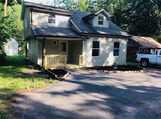 32 Avenue L, Godeffroy, NY 12729