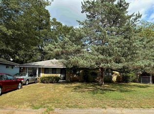 39 Greenway Dr, Little Rock, AR 72209